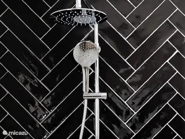Détail de la salle de bain